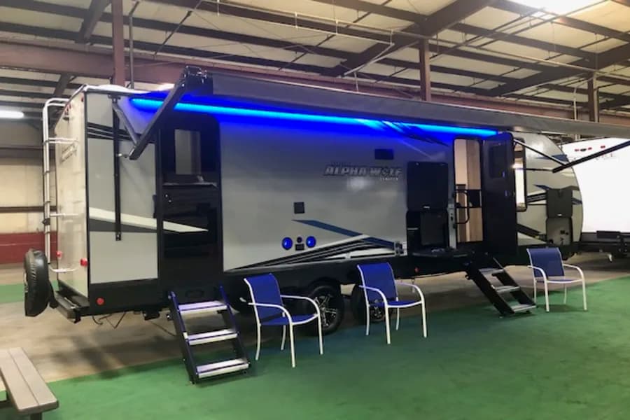 2021 Forest River Cherokee Wolf Pack Travel Trailer RV rental in Palm Springs California — exterior
